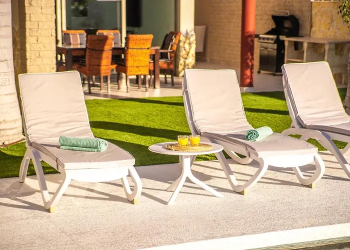 La Caleta Golf Вилла *